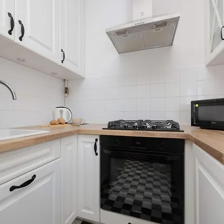 Lejlighed Bright Mlynarska Perfect For Remote Work By Renters