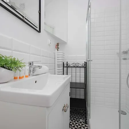 Lejlighed Bright Mlynarska Perfect For Remote Work By Renters