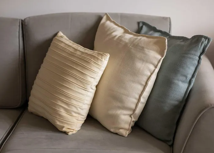 Bright Młynarska Perfect For Remote Work By Renters Warszawa